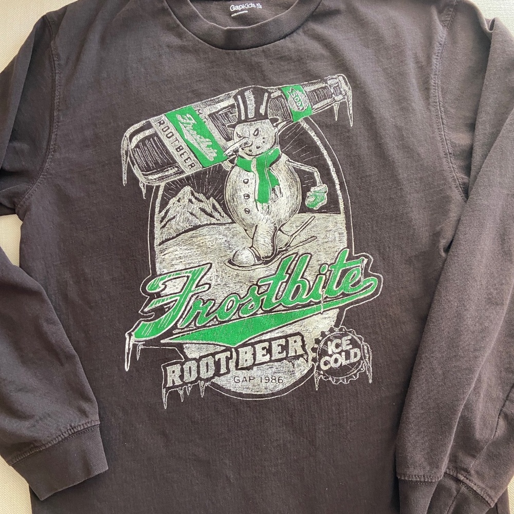 GAP Kids Graphic Sweatshirt; Kids Size 12 (XL)